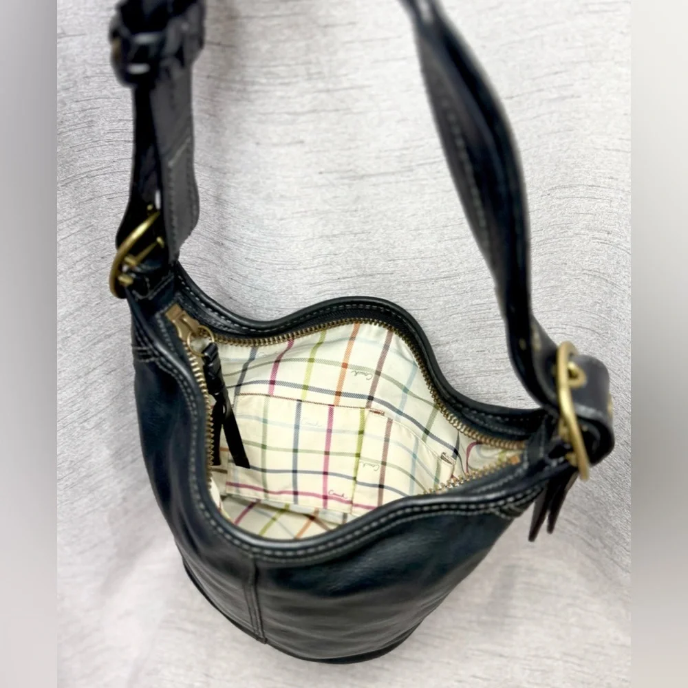 Coach Y2K Black Leather Bleecker Duffle w/ Tattersall Lining - Aprox 12” x 10” - Picture 10 of 17